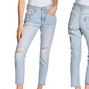 Levi’s selvedge distressed light wash jeans